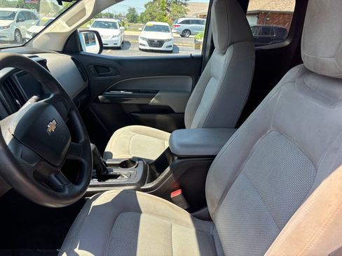 Used 2018 Chevrolet Colorado W/T w/ Custom Special Edition AWD/4WD image 7