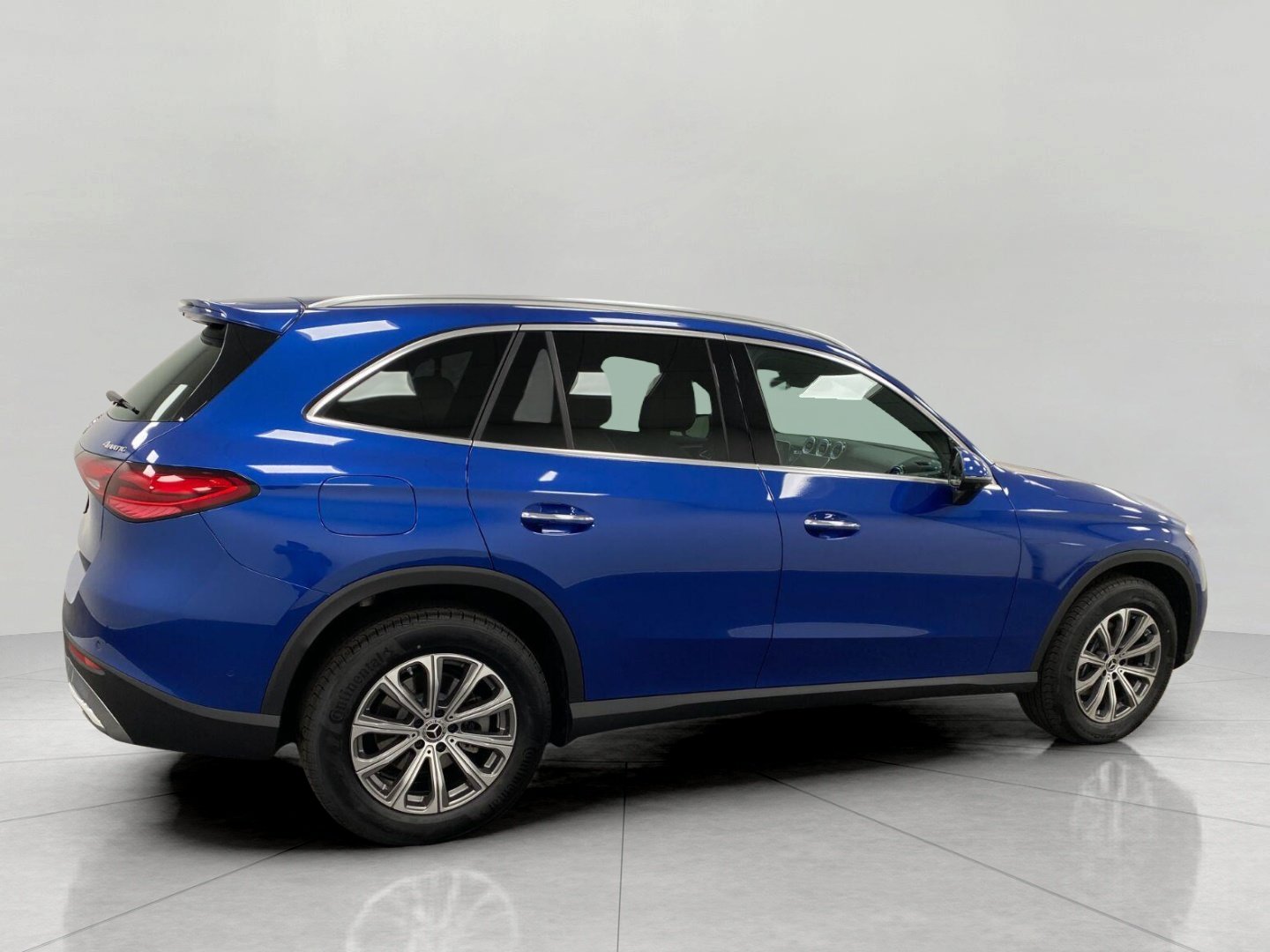 Certified 2026 Mercedes-Benz GLC 300 4MATIC image 2