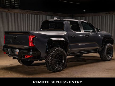 Used 2026 Toyota Tacoma TRD Pro AWD/4WD image 10
