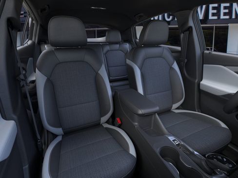 New 2026 Buick Envista Preferred w/ Convenience II Package image 35