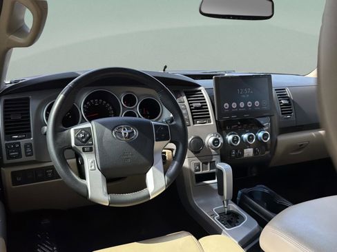 Used 2016 Toyota Sequoia Limited w/ Safety & Convenience Package image 36