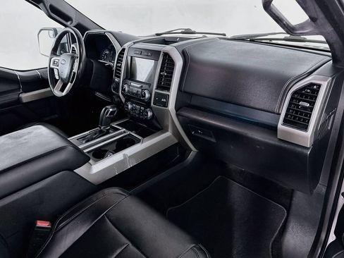 Used 2018 Ford F150 Lariat AWD/4WD image 32