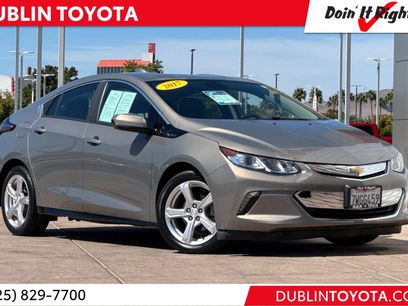 Used 2017 Chevrolet Volt LT w/ Comfort Package