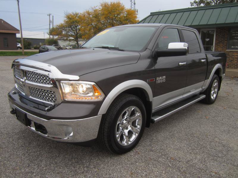 Used 2018 RAM 1500 Laramie AWD/4WD image 4