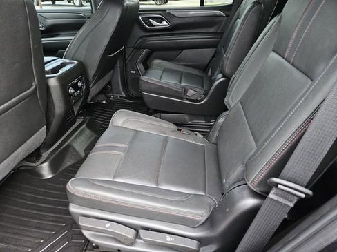 Used 2022 Chevrolet Tahoe RST w/ Luxury Package RWD image 32