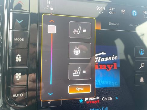 Used 2024 RAM 2500 Laramie w/ Night Edition image 13