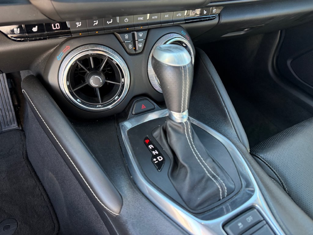 Used 2016 Chevrolet Camaro SS RWD image 26