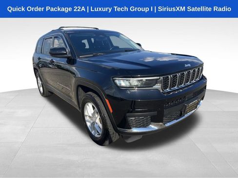 Used 2021 Jeep Grand Cherokee L Laredo w/ Luxury Tech Group I AWD/4WD image 1