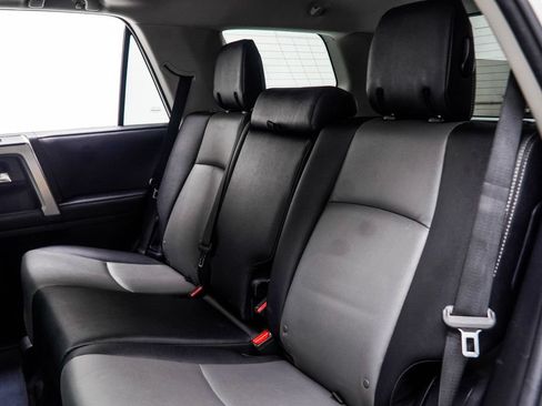 Used 2023 Toyota 4Runner SR5 Premium w/ Moonroof Package RWD image 48