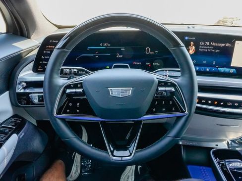 Certified 2024 Cadillac Lyriq Sport RWD image 18
