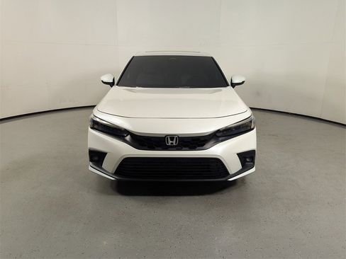 Used 2024 Honda Civic Sport Touring image 2