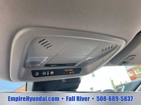 Used 2024 Chevrolet Malibu LT FWD image 27