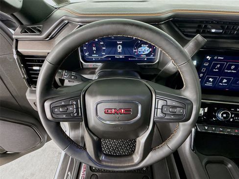 Used 2024 GMC Sierra 3500 AT4 w/ AT4 Premium Plus Package image 12