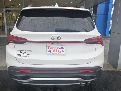 Used 2022 Hyundai Santa Fe SEL w/ Convenience + Premium Package FWD image 7