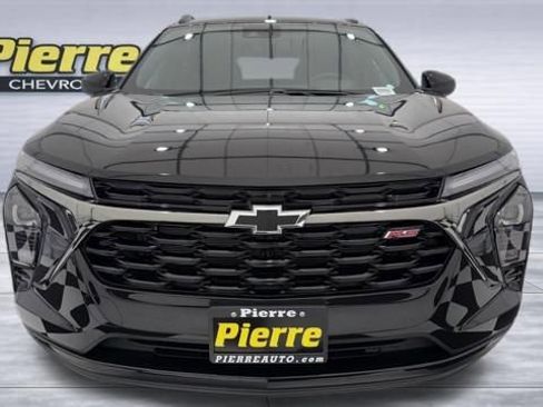 New 2026 Chevrolet Trax RS FWD image 7