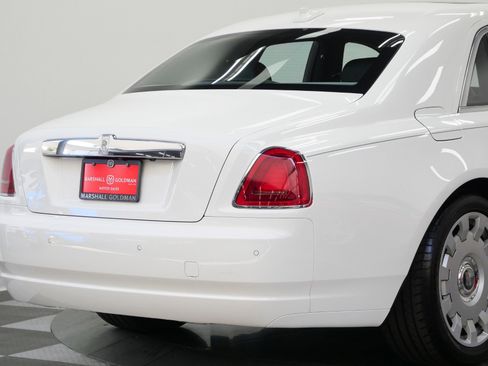 Used 2014 Rolls-Royce Ghost RWD image 43