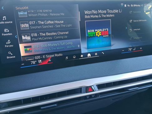 New 2026 BMW iX xDrive60 image 23