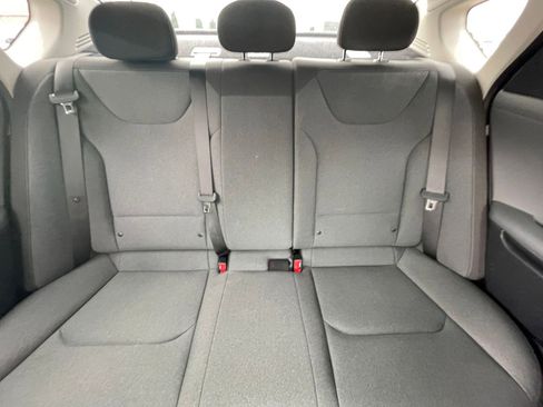 Used 2025 Kia K4 LXS image 37