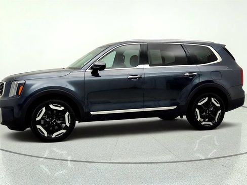 Used 2023 Kia Telluride S w/ S Sunroof Package AWD/4WD image 8