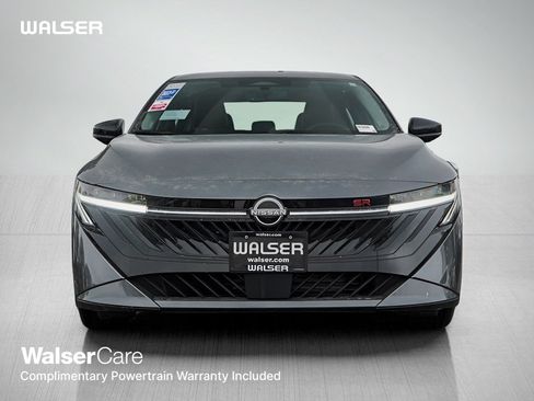 New 2026 Nissan Sentra SR w/ SR Premium Package FWD image 2