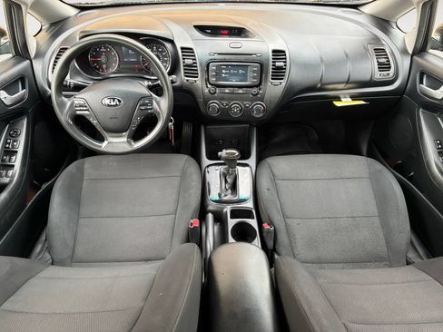 Used 2018 Kia Forte LX w/ LX Rear Camera Package FWD image 16