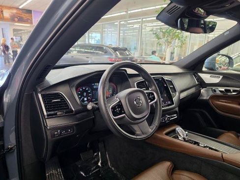 Used 2021 Volvo XC90 T8 Inscription Expression AWD/4WD image 7