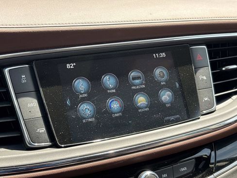 Used 2018 Buick Enclave Avenir w/ Avenir Technology Package image 23