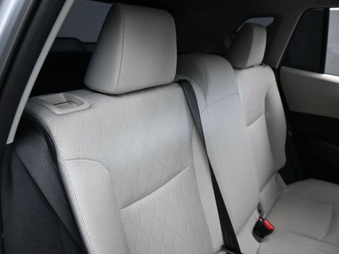 Used 2026 Toyota Corolla Cross L FWD image 32