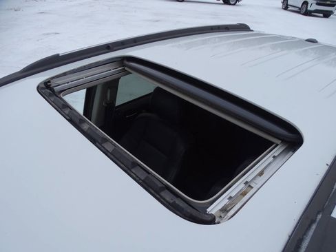 Used 2016 Jeep Compass High Altitude image 3