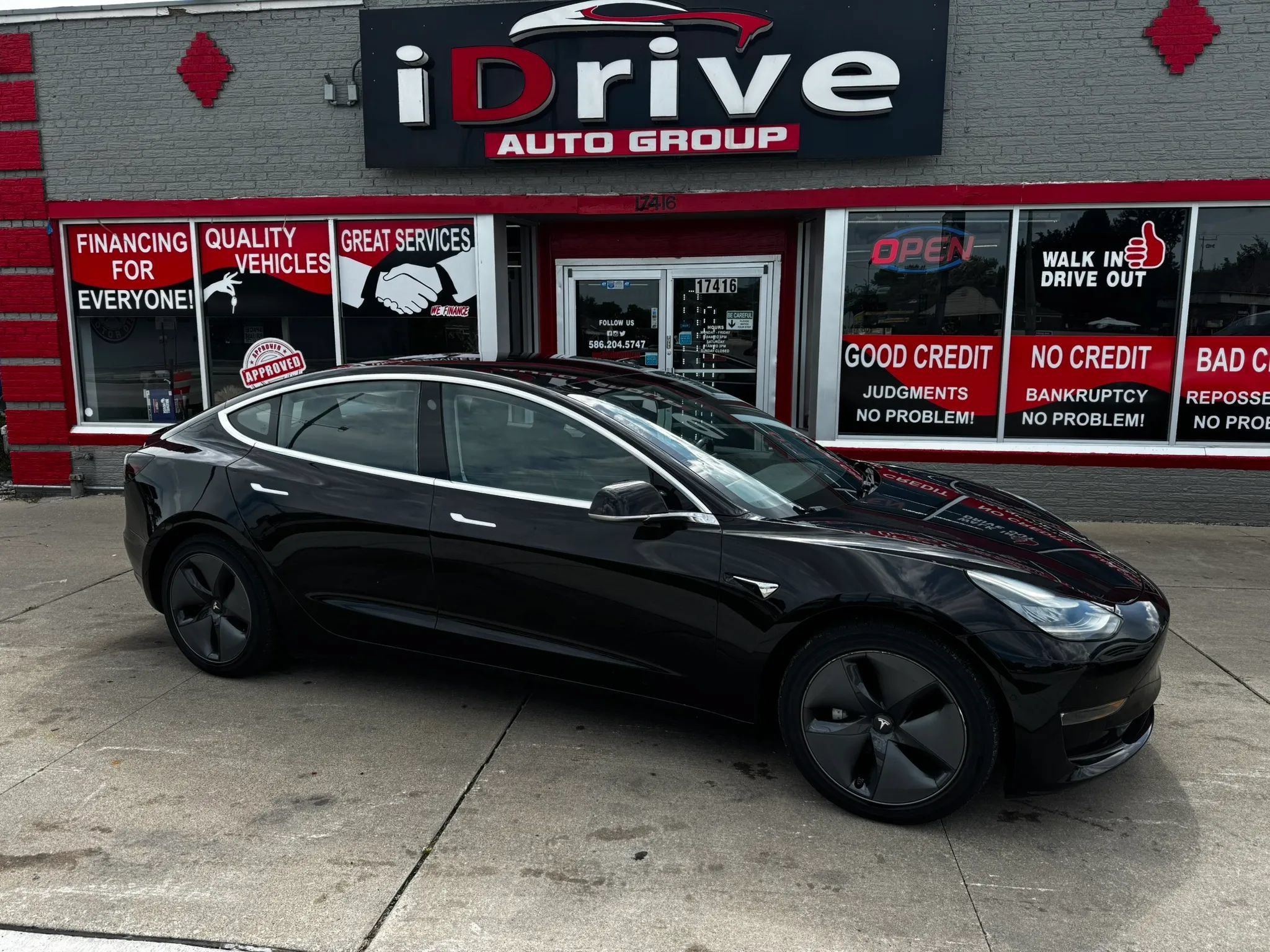 Used 2018 Tesla Model 3 Long Range AWD/4WD image 2