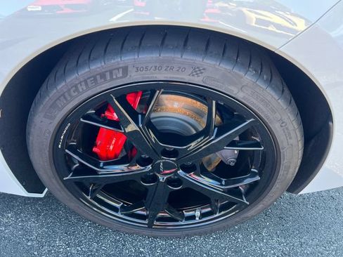 Certified 2022 Chevrolet Corvette Stingray Premium Conv w/ Z51 Performance Package RWD image 22
