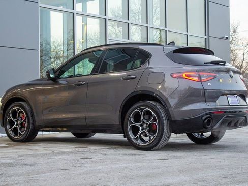 Used 2025 Alfa Romeo Stelvio Sprint w/ Veloce Package AWD/4WD image 8