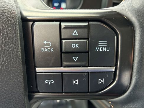 Used 2024 Ford F250 Platinum image 33