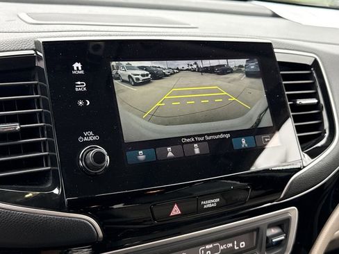 Used 2020 Honda Pilot Elite image 24