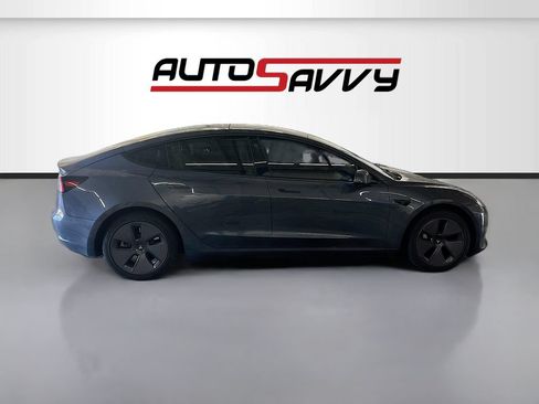 Used 2023 Tesla Model 3 Standard Range RWD image 8