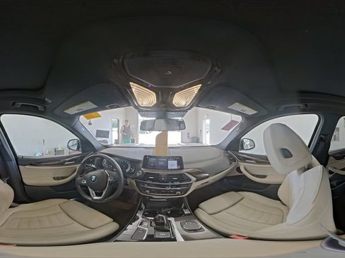 Used 2018 BMW X3 xDrive30i AWD/4WD image 3