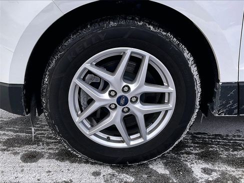 Used 2021 Ford Edge SEL image 7