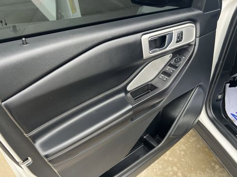 Used 2020 Ford Explorer ST w/ ST Street Pack image 14