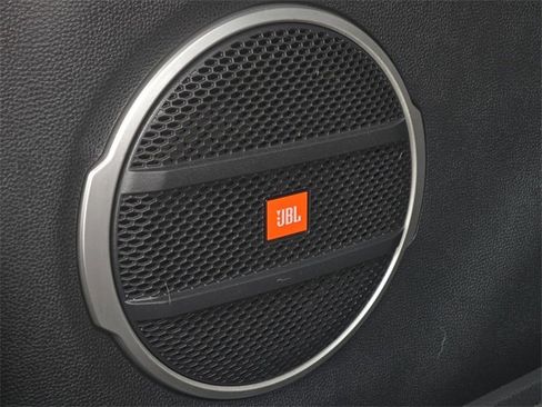 Used 2023 Toyota Corolla Cross XLE image 14