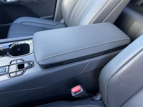 Certified 2024 Lexus RX 350 F Sport w/ Technology Package image 19