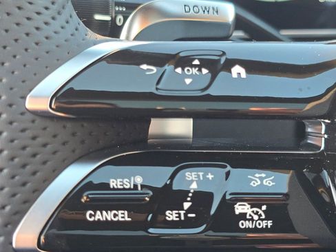 New 2026 Mercedes-Benz C 43 AMG 4MATIC Sedan image 33