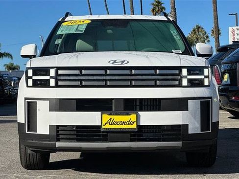 Used 2025 Hyundai Santa Fe SEL image 9