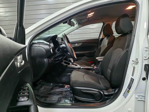 Used 2021 Kia Forte Sedan image 15