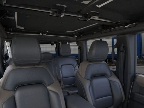 New 2025 Ford Bronco Big Bend AWD/4WD image 15