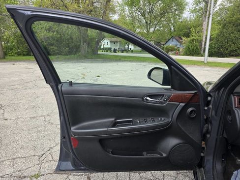 Used 2008 Chevrolet Impala LS image 12