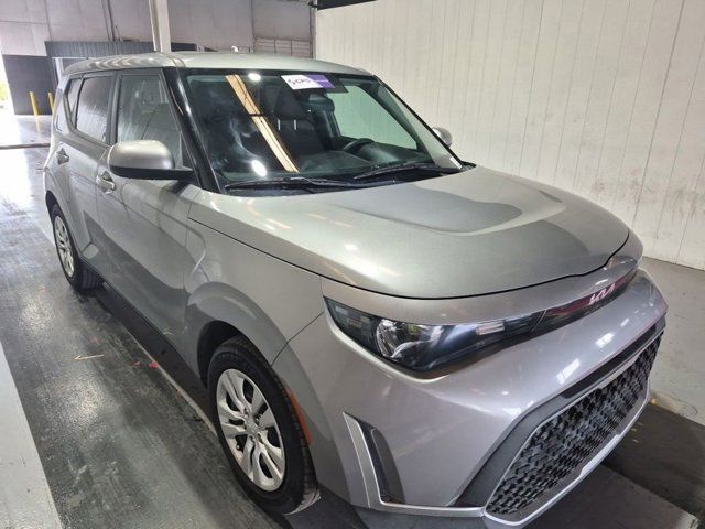 Certified 2023 Kia Soul LX FWD image 2