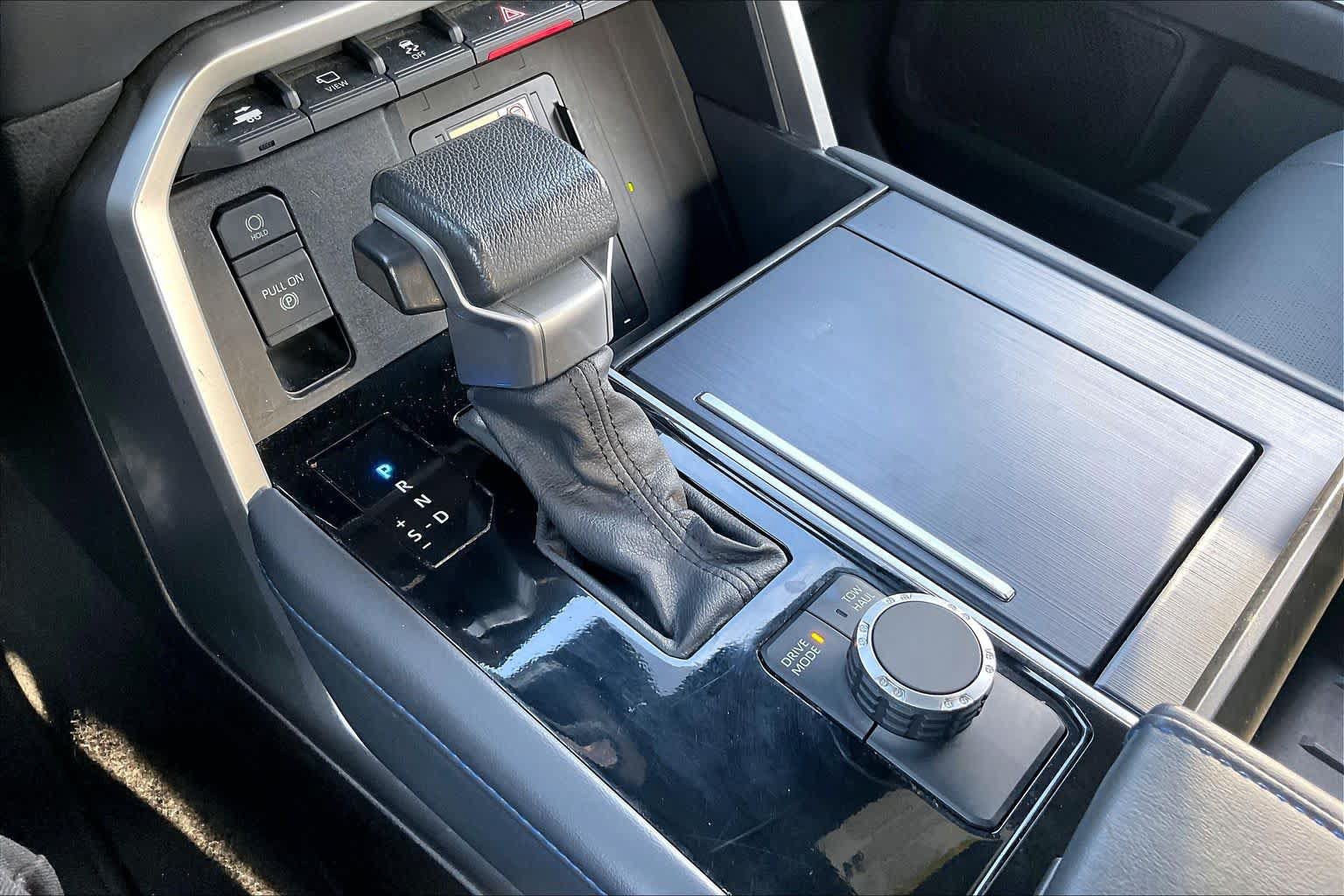 Used 2022 Toyota Tundra Platinum RWD image 65