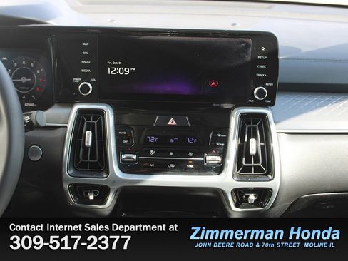 Used 2023 Kia Sorento SX image 17