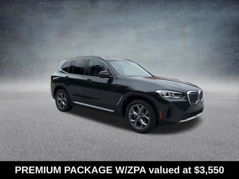 Used 2024 BMW X3 xDrive30i w/ Premium Package w/ZPA AWD/4WD image 2