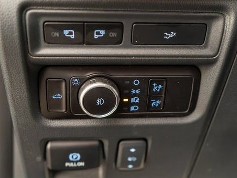 Used 2023 Ford F150 Lariat w/ Equipment Group 502A High AWD/4WD image 21